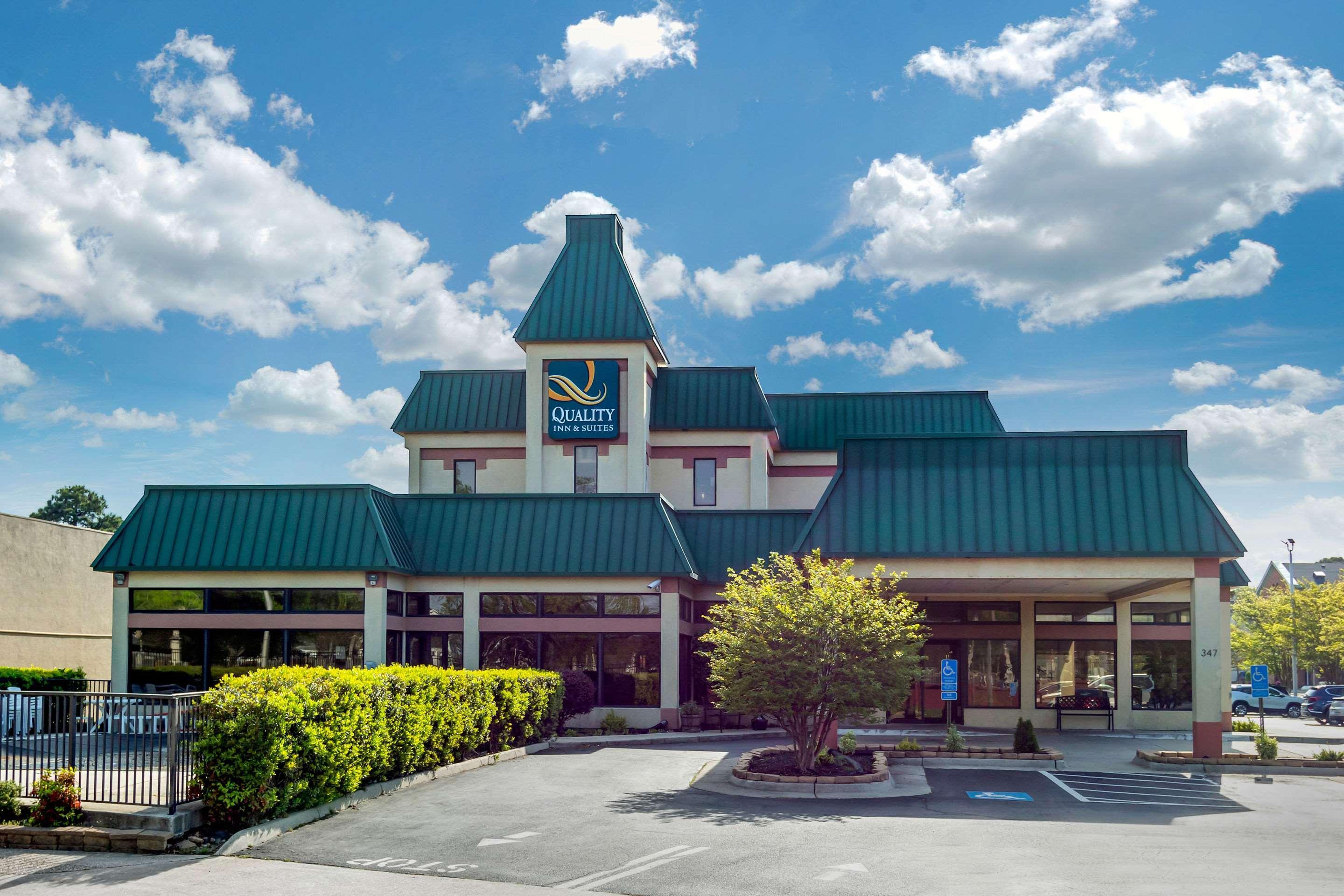 Quality Inn & Suites Olde Town Портсмут Екстер'єр фото